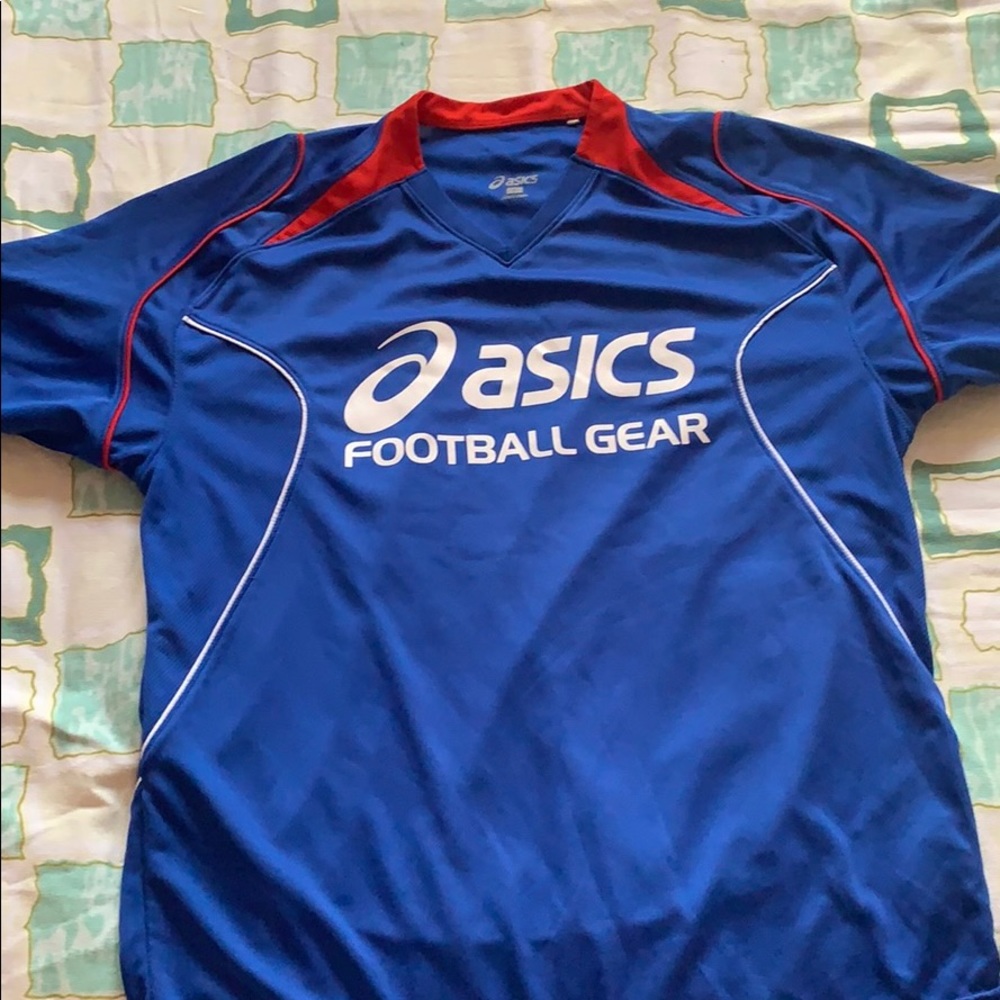 Asics tee shirt